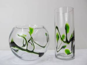 lot 273 image: Large Scandinavian JAAKKO LIIKANEN Art Glass Bowl & Cylinder Vase