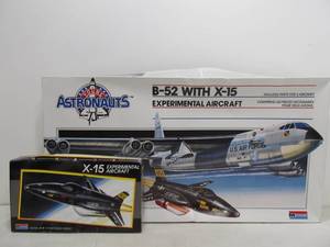 lot 259 image: Unused Large Vintage Monogram Young Astronauts B-52 w X-15 Experimental Aircraft Models
