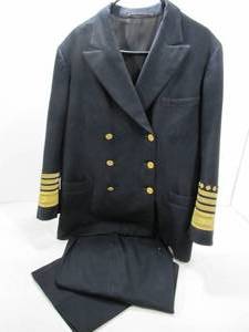 lot 260 image: Vintage 1950s Era Fire Chiefs Dress Uniform