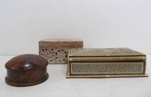 lot 328 image: 3 Vintage Trinket & Storage Boxes 