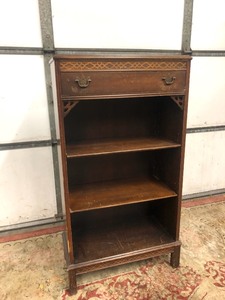 lot 349 image: Antique 3 Tiered Bookcase wDrawer