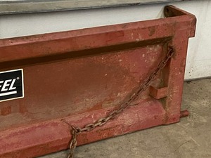Crysteel Truck Bed Tailgate