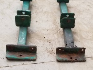 2-Piece Grass Trimmer Rack