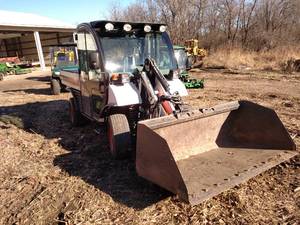 lot 6 image: 2013 Bobcat 5600 Toolcat Utility Ve...