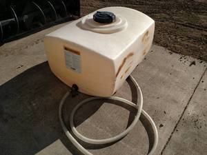 lot 20 image: 150 Gallon Poly Tank...