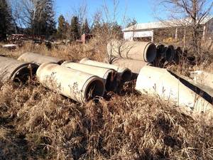 lot 22 image: Assorted Concrete Tile, Approx. (13...