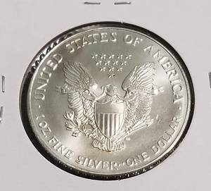1993 AMERICAN SILVER EAGLE 1 TROY OZ. .999 FINE SILVER DOLLAR