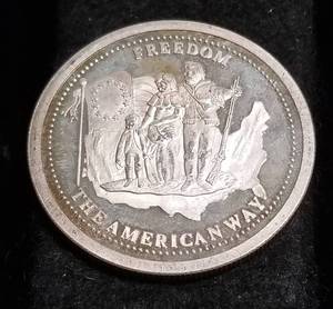 1 TROY OZ. .999 FINE SILVER 1986 JOHNSON MATTHEY JM FREEDOM ROUND