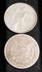 2 SILVER DOLLARS 1921 MORGAN 1922-D PEACE