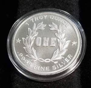 CHRISTMAS 2020 CANDY CANE 1 TROY OZ. .999 FINE SILVER IN AIRTITE