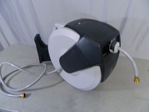 lot 52 image: New Wall Mount 100 ft Garden Hose Reel Auto Rewind with Hose
