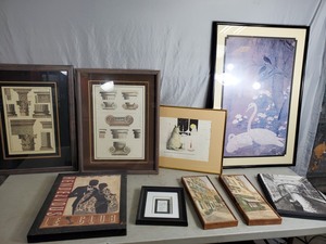 lot 176 image: 9 Wall Hanging Decor  Prints
