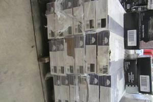 lot 5 image: Scraped Hickory Ember 38 in. x 6-14 in. Wide x Random Length Engineered Click Hardwood Flooring (579.6 SQ FT)