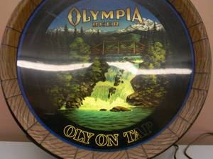 lot 40 image: OLYMPIA BEER LIGHTED SIGN - APPROX 19 - SEE PICTURES