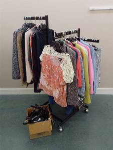 Square Clothing Rack for Retail