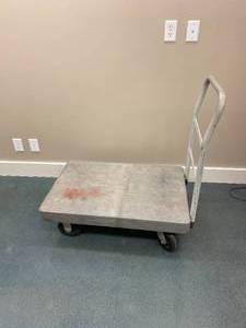 Rubbermaid Dollie Cart