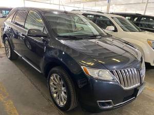 lot 4 image: 2014 Lincoln MKX FWD