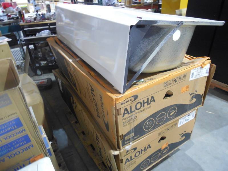 lot 9 image: PALLET LOT OF 3 TUBS