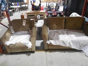 lot 98 image: Harvard Microfiber Chair & Loveseat with Rolled Arm in Brown