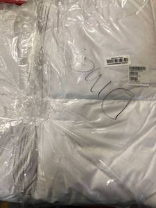 White Bay Medium Warmth White Oversized King Down Comforter, C2X8-K-WHITE, NEW