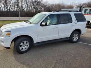 2009 Ford Explorer -  1FMEU73859UA27605