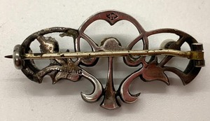 lot 79 image: Vintage Victorian Sterling Brooch w Tiny Inset Amber, White and Red Stones