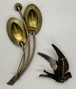 lot 82 image: Set of 2 Norwegian Sterling Enameled Pins