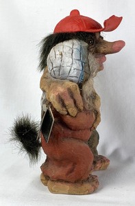 lot 107 image: Ny Form Norwegian Troll, Style # 1126, Troll Couple, Almost 10 Tall (Discontinued 1996)