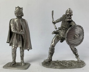 lot 115 image: Set of 5 Viking Collectibiles Pewter Warriors by Swe-Den, years 2001-2005