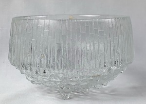 lot 121 image: Iittala Ultima Thule 3-footed Glass Bowl, 6 Diameter, 4 Tall