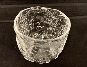 lot 122 image: Kosta Boda Sweden Bowl Showing 4 Swedish Folk Scenes, 4.5 Tall