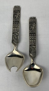 lot 132 image: Konge Tinn Norwegian Pewter Salad Server Utensil Set #2
