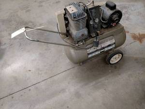 Sears 1 hp Air Compressor, 220 Volt...