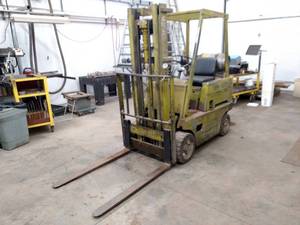 Clark C300-40 LP Gas Forklift, Appr...
