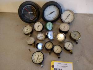 Assorted Gauges...