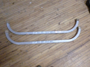 2 Ladder Stabilizers
