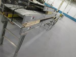 lot 3 image: 5 pc. Section of Conveyor Rollers ...