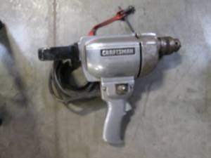 lot 9 image: Craftsman Drill With Chuck Key Wor...