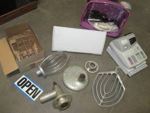 lot 119 image: Sharp Cash Register Drawer Does No...