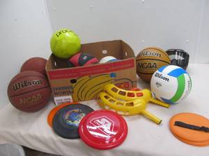 lot 33 image: balls