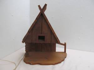 lot 65 image: nativity scene building