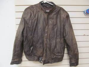lot 112 image: Reedsport wear jacket