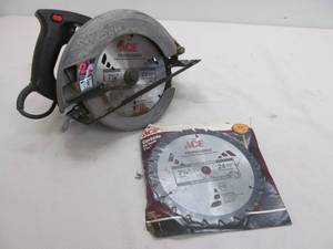 lot 114 image: Skilsaw