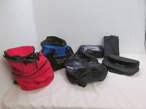 lot 118 image: backpacks, lunch bags