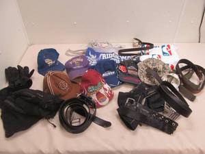 lot 119 image: collectibles
