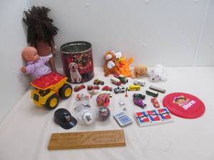 lot 121 image: toys