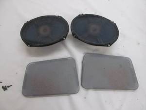 lot 129 image: speakers