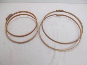 lot 140 image: quilting hoops