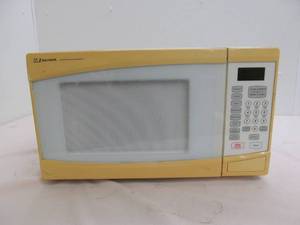 lot 168 image: Emerson microwave