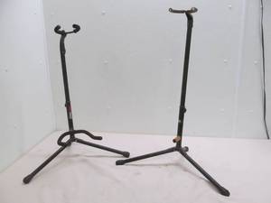 lot 173 image: guitar stand